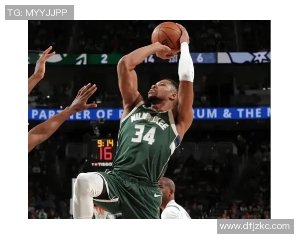 雄鹿击败马刺,字母哥连续20+10,展现统治力 雄鹿击败马刺,字母哥连续20+10,展现统治力